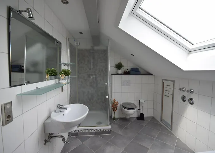 Apartment Bimax Neu Renovierte, Gemütl. 4 Dachwohnung
