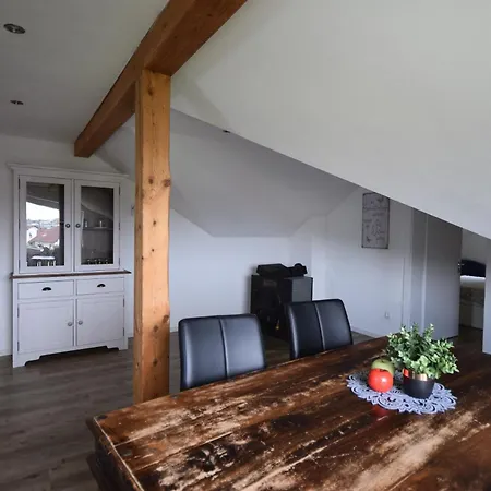 Bimax Neu Renovierte, Gemuetl. 4 Dachwohnung Appartamento Turkheim