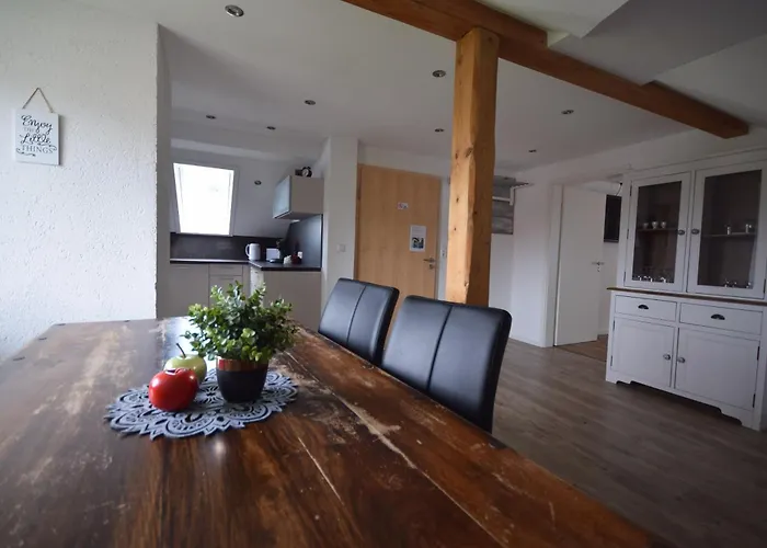 Bimax Neu Renovierte, Gemuetl. 4 Dachwohnung *